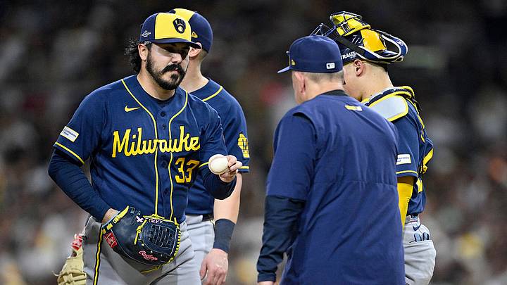 Romero permitió un cuadrangular de Jake Cronenworth que definió el juego. 