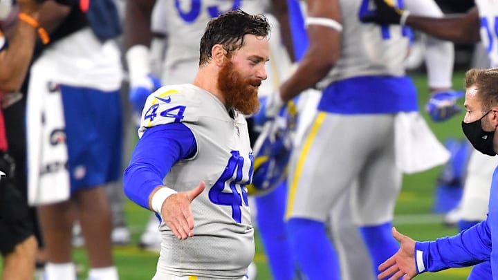 Sep 13, 2020; Inglewood, California, USA; Los Angeles Rams head coach Sean McVay congratulates Los Angeles Rams long snapper Jake McQuaide (44) after the defeating the Dallas Cowboys at SoFi Stadium. Mandatory Credit: Jayne Kamin-Oncea-Imagn Images
