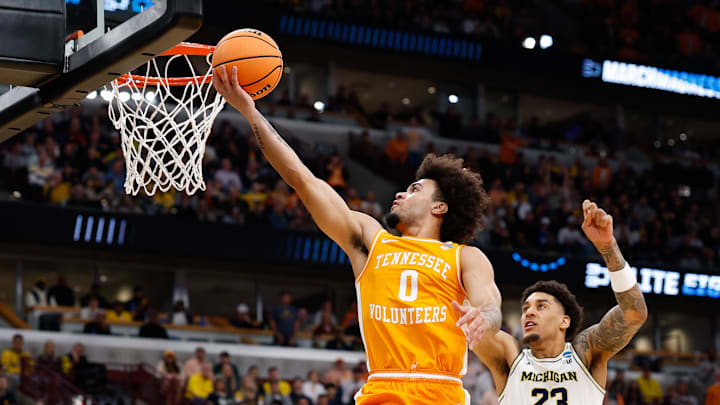 Mar 29, 2026; Chicago, IL, USA; Tennessee Volunteers guard Ja'Kobi Gillespie (0) shoots in the first half against the Michigan Wolverines during an Elite Eight game of the Midwest Regional of the men's 2026 NCAA Tournament at United Center. Mandatory Credit: Kamil Krzaczynski-Imagn Images