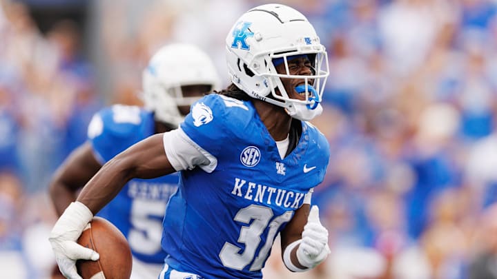 Sep 9, 2023; Lexington, Kentucky, USA; Kentucky Wildcats defensive back Maxwell Hairston (31). 