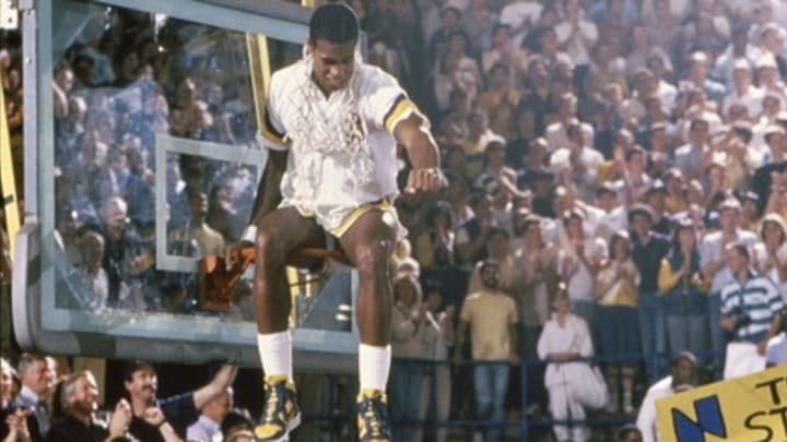 Eddie Javius celebrates Cal's win Eddie Javius celebrates Cal's win