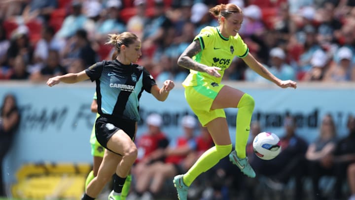 Esther González of Gotham FC