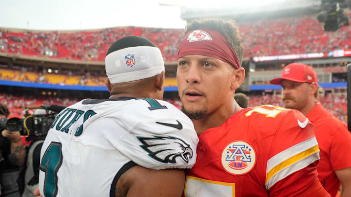Sep 14, 2025; Kansas City, Missouri, USA; Philadelphia Eagles quarterback Jalen Hurts (1) and Kansas City Chiefs quarterback Patrick Mahomes (15) greet eachother after the game at GEHA Field at Arrowhead Stadium. Mandatory Credit: Jay Biggerstaff-Imagn Images Sep 14, 2025; Kansas City, Missouri, USA; Philadelphia Eagles quarterback Jalen Hurts (1) and Kansas City Chiefs quarterback Patrick Mahomes (15) greet eachother after the game at GEHA Field at Arrowhead Stadium. Mandatory Credit: Jay Biggerstaff-Imagn Images