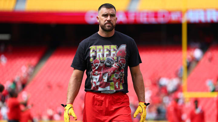 Travis Kelce wore a 'Free 4' shirt in support of the suspended Rashee Rice on Sunday. 