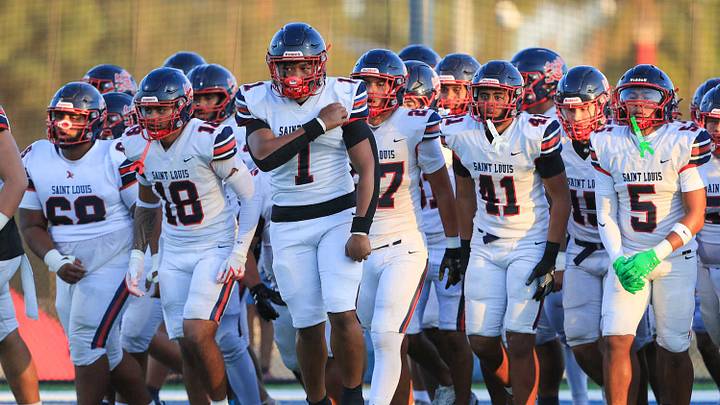 Saint Louis (HI) has parted ways with head coach Tupu Alualu after a 0-4 start, including this past week's 52-0 loss to Sierra Canyon. Saint Louis (HI) has parted ways with head coach Tupu Alualu after a 0-4 start, including this past week's 52-0 loss to Sierra Canyon.