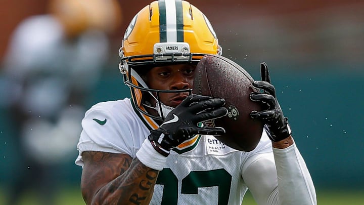 Green Bay Packers running back MarShawn Lloyd (32) catches a pitch during the first day of training camp on Wednesday, July 23, 2025, at Ray Nitschke Field in Ashwaubenon, Wis. 