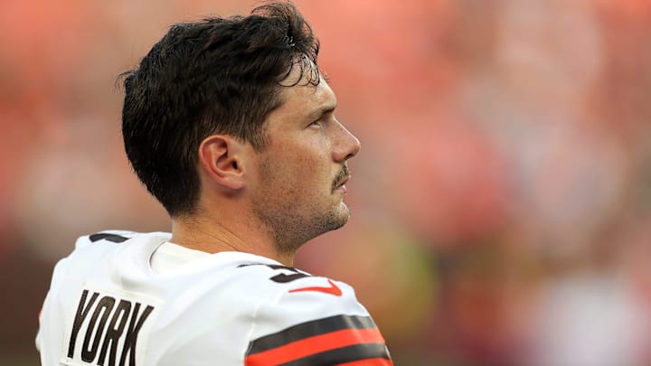 Cade York needs to go, and these are the best options the Browns can target to replace their kicker. 