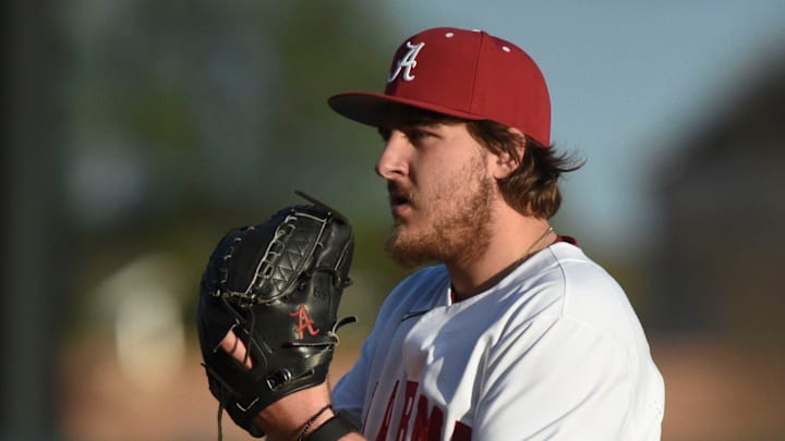 Feb 23, 2024; Tuscaloosa, Alabama, USA; Alabama starting pitcher Ben Hess prepares to make a pitch during the opening game of the weekend series with Valparaiso at Sewell-Thomas Stadium. Feb 23, 2024; Tuscaloosa, Alabama, USA; Alabama starting pitcher Ben Hess prepares to make a pitch during the opening game of the weekend series with Valparaiso at Sewell-Thomas Stadium.