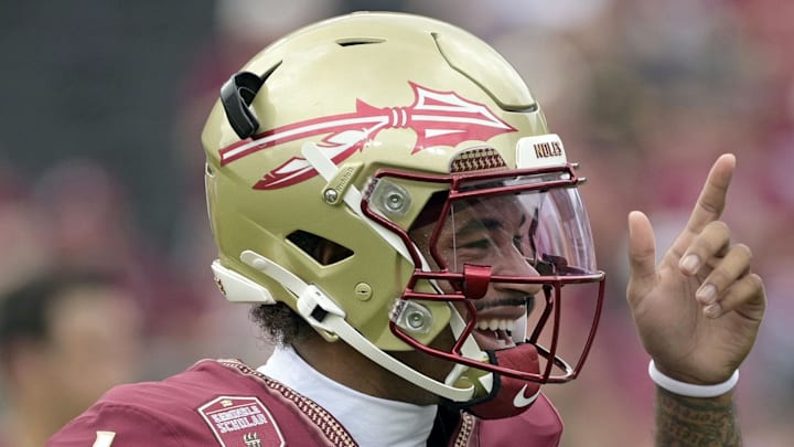 Aug 30, 2025; Tallahassee, Florida, USA; Florida State Seminoles quarterback Tommy Castellanos (1) during warmups before the game between the Florida State Seminoles and the Alabama Crimson Tide at Doak S. Campbell Stadium. Mandatory Credit: Melina Myers-Imagn Images Aug 30, 2025; Tallahassee, Florida, USA; Florida State Seminoles quarterback Tommy Castellanos (1) during warmups before the game between the Florida State Seminoles and the Alabama Crimson Tide at Doak S. Campbell Stadium. Mandatory Credit: Melina Myers-Imagn Images