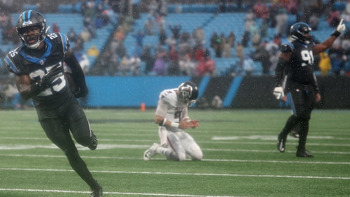 Atlanta Falcons v Carolina Panthers