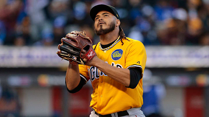 Dinelson Lamet firmó con los Dodgers para 2024 