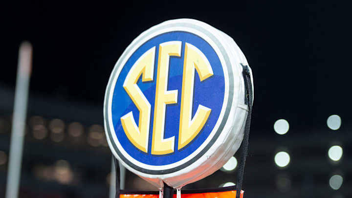 Ole Miss v Auburn