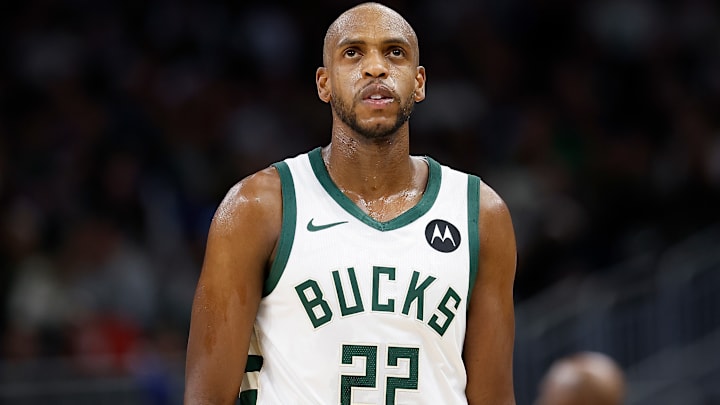 Portland Trail Blazers v Milwaukee Bucks