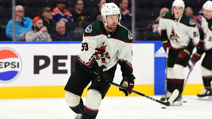 Arizona Coyotes v Edmonton Oilers