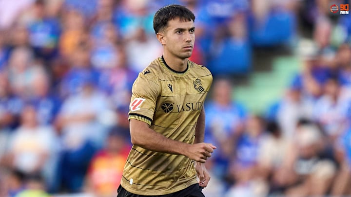 Zubimendi stayed at Real Sociedad Zubimendi stayed at Real Sociedad