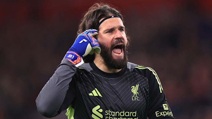 Alisson Becker soll noch ein Jahr beim FC Liverpool bleiben Alisson Becker soll noch ein Jahr beim FC Liverpool bleiben