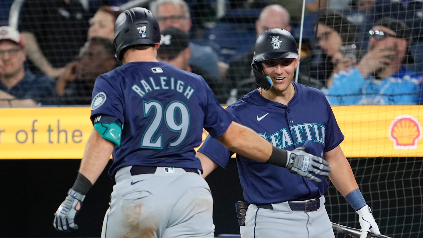 Tork'S Game Winning Blast Off The Lf Pole! Tigers Triumph In Chicago! - c75yi17