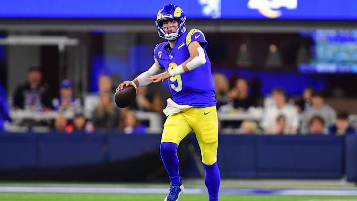Dec 21, 2023; Inglewood, California, USA; Los Angeles Rams quarterback Matthew Stafford (9) throws