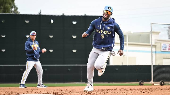 Milwaukee Brewers outfielder Luis Lara runs the bases during spring training workouts Monday, February 16, 2026, at American Family Fields of Phoenix in Phoenix, Arizona.