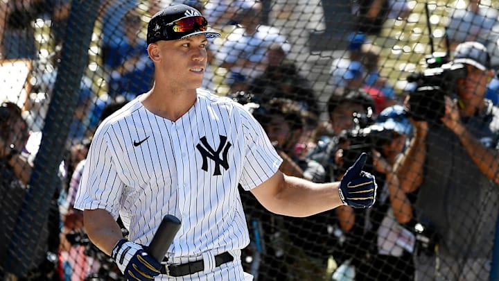 Aaron Judge tuvo que responder muchas preguntas en Los Angeles