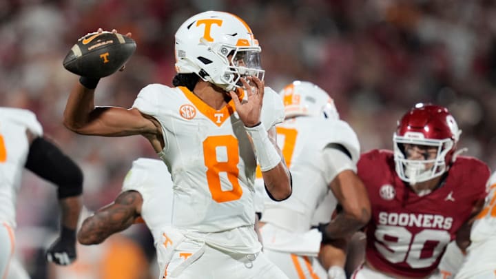 Tennessee Volunteers quarterback Nico Iamaleava (8) drops back to pass during a college football game between the University of Oklahoma Sooners (OU) and the Tennessee Volunteers at Gaylord Family - Oklahoma Memorial Stadium in Norman, Okla., Saturday, Sept. 21, 2024.