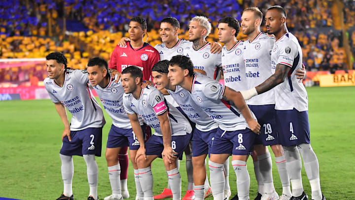 Tigres UANL v Cruz Azul - Torneo Apertura 2025 Liga MX