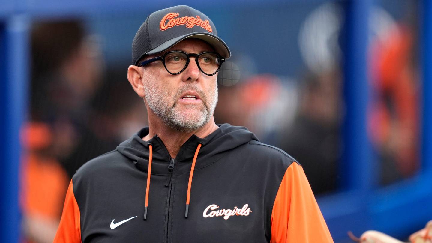 Oklahoma State Live Score for College Softball Super Regional vs. Nebraska