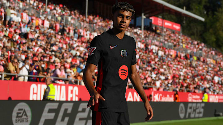 Lamine Yamal debutó con el primer equipo del FC Barcelona a los 15 años 
