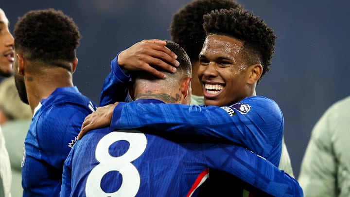 Com Estêvão, Chelsea tenta ganhar posições na Premier League Com Estêvão, Chelsea tenta ganhar posições na Premier League