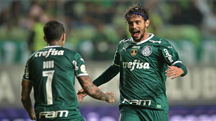 Grande favorito ao título, Palmeiras enfrenta um Galo em má fase nas quartas do torneio sul-americano 