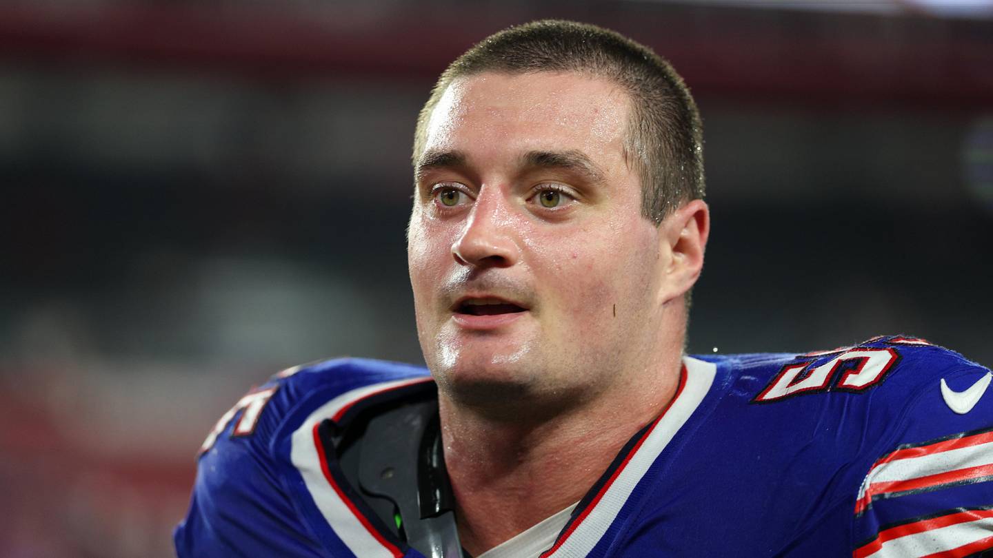 Bills' DE Michael Hoecht's Recovery From Achilles Injury Could Take Longer Than Expected