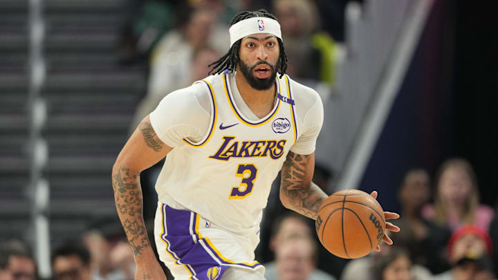 Jan 25, 2025; San Francisco, California, USA; Los Angeles Lakers forward Anthony Davis (3) dribbles against the Golden State Warriors during the second quarter at Chase Center. Mandatory Credit: Darren Yamashita-Imagn Images
