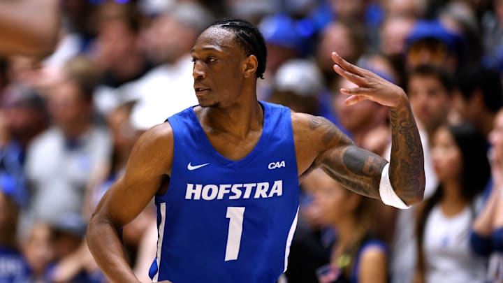 Hofstra v Duke