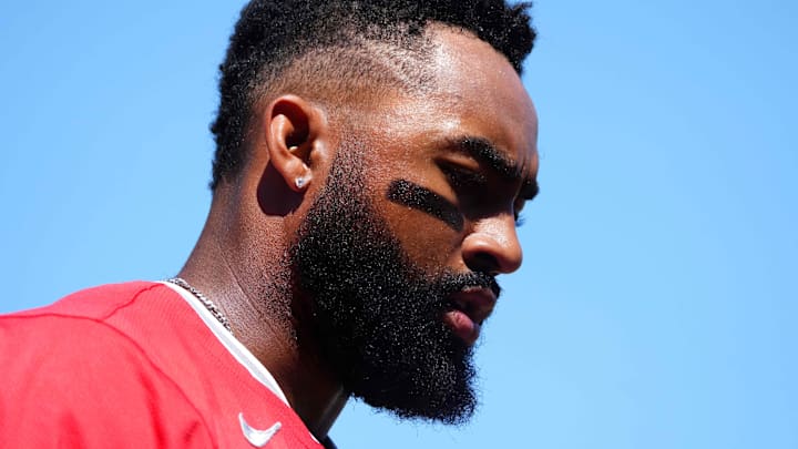Los Angeles Angels right fielder Jo Adell (7) returns