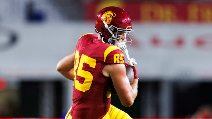 Utah State v USC