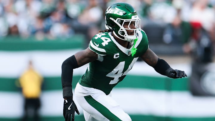 New York Jets linebacker Jamien Sherwood New York Jets linebacker Jamien Sherwood