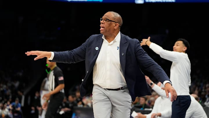 UNC basketball head coach Hubert Davis