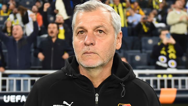 Bruno Génésio veut renforcer son entrejeu.