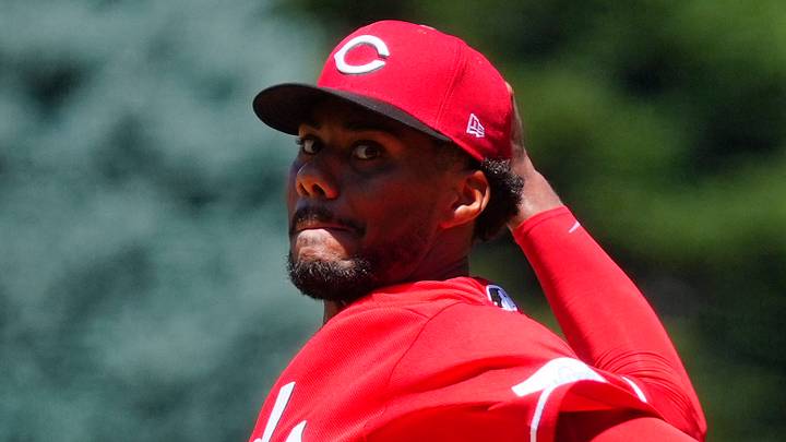Jul 19, 2026; Denver, Colorado, USA; Cincinnati Reds starting pitcher Hunter Greene (21) prepares to deliver a pitch in the first inning against the Colorado Rockies at Coors Field. Mandatory Credit: Ron Chenoy-Imagn Images Jul 19, 2026; Denver, Colorado, USA; Cincinnati Reds starting pitcher Hunter Greene (21) prepares to deliver a pitch in the first inning against the Colorado Rockies at Coors Field. Mandatory Credit: Ron Chenoy-Imagn Images