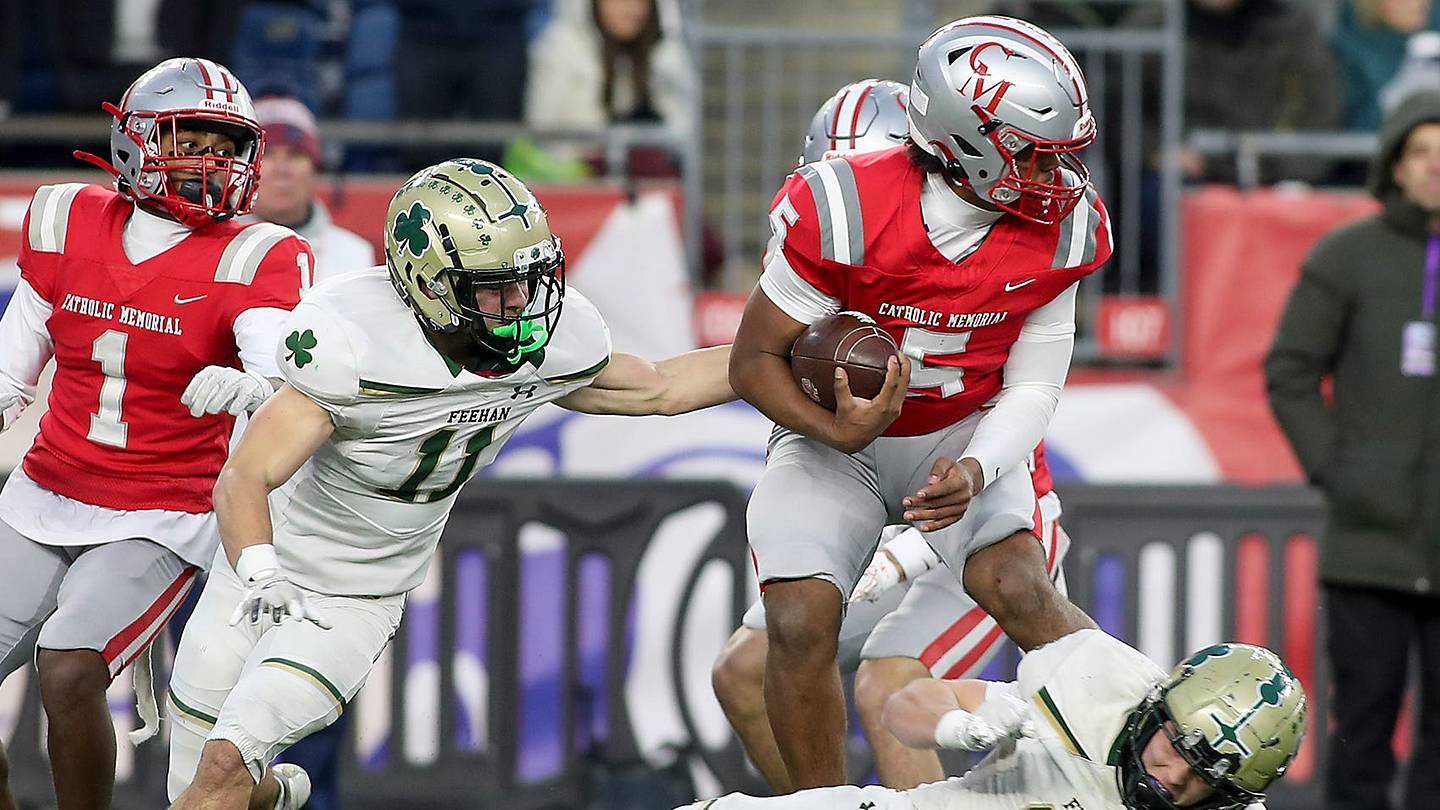 25 Must-See New England High School Football Games in 2026