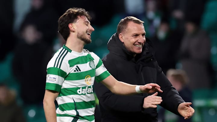 Celtic FC v Dundee FC - William Hill Premiership