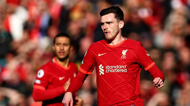 Thiago et Andy Robertson 