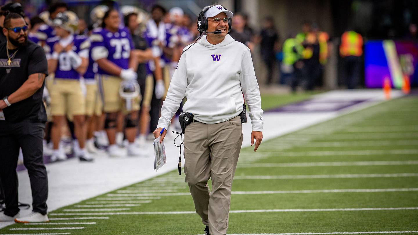 Fisch Coached for Gophers, Now Wants to Beat Them