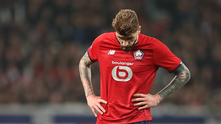 À 1-1, Xeka a trouvé le poteau d'Edouard Mendy.