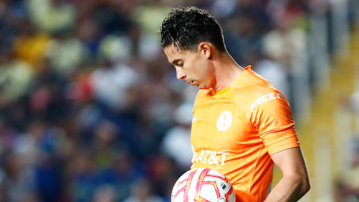 TUDN reveló que el América buscó al argentino Agustín Marchesín ante las dudas generadas por Óscar Jiménez en el arco. TUDN reveló que el América buscó al argentino Agustín Marchesín ante las dudas generadas por Óscar Jiménez en el arco.