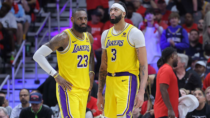 LeBron James, Anthony Davis 
