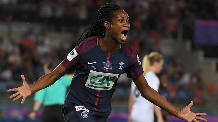 Marie-Antoinette Katoto tourne à quasiment un but par match avec le PSG.