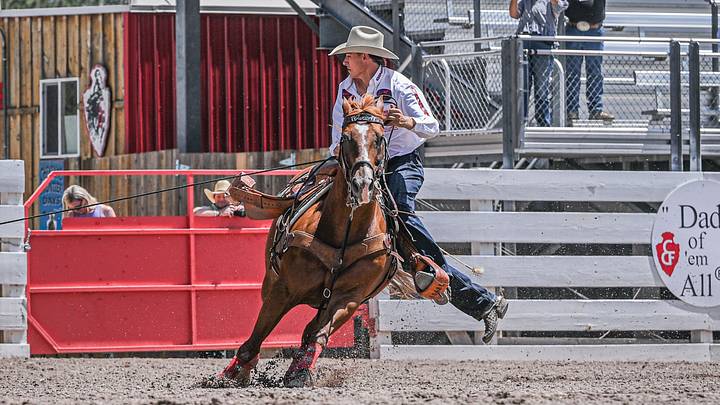 Steer roper Slade Wood picked up a big win in Cheyenne, helping him crack he top 20 of the PRCA World Standings. Steer roper Slade Wood picked up a big win in Cheyenne, helping him crack he top 20 of the PRCA World Standings.
