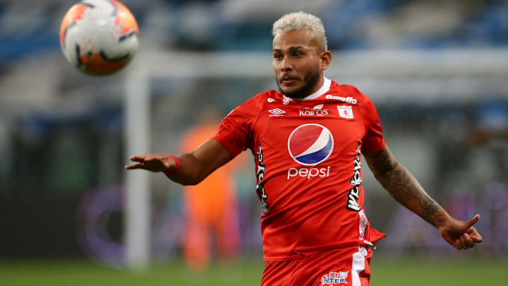 Duván Vergara en un partido de La Mechita