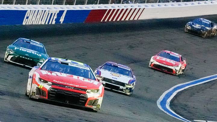 May 24, 2026; Concord, North Carolina, USA; Hendrick Motorsports driver William Byron (24) drives out of turn four during the Coca-Cola 600 at Charlotte Motor Speedway. Jim Dedmon-Imagn Images May 24, 2026; Concord, North Carolina, USA; Hendrick Motorsports driver William Byron (24) drives out of turn four during the Coca-Cola 600 at Charlotte Motor Speedway. Jim Dedmon-Imagn Images